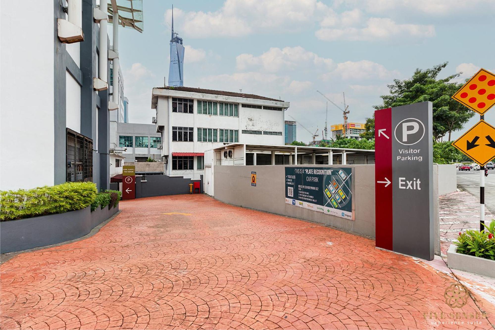 Апартаменты Dua Sentral Kuala Lumpur By Five Senses Экстерьер фото